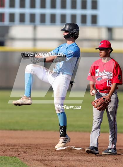 Thumbnail 3 in Tulare Western @ Clovis North photogallery.