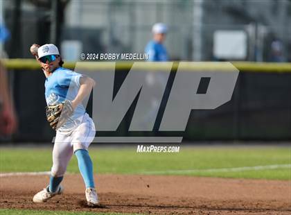 Thumbnail 2 in Tulare Western @ Clovis North photogallery.