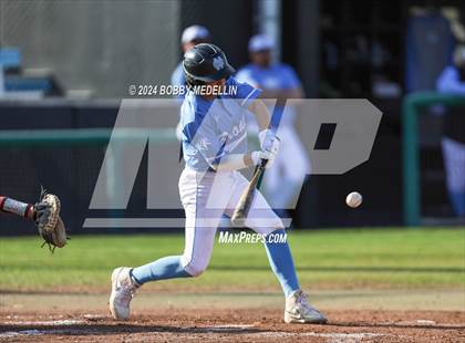 Thumbnail 2 in Tulare Western @ Clovis North photogallery.