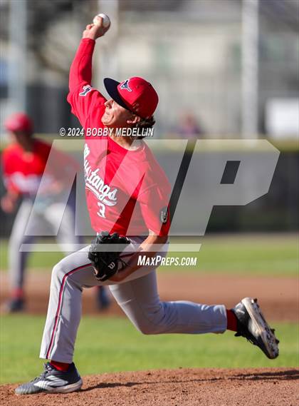 Thumbnail 1 in Tulare Western @ Clovis North photogallery.