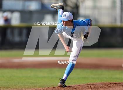 Thumbnail 1 in Tulare Western @ Clovis North photogallery.