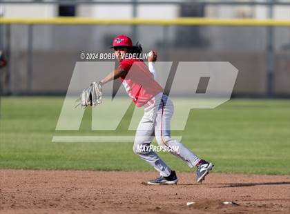 Thumbnail 3 in Tulare Western @ Clovis North photogallery.