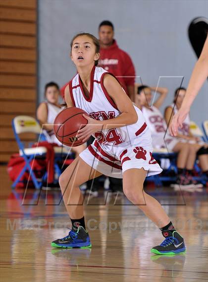 Thumbnail 2 in Ponderosa vs. McClatchy (Lady Bulldogs Winter Classic) photogallery.