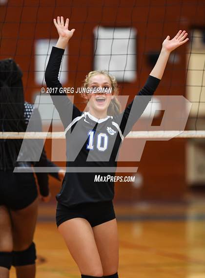 Thumbnail 3 in Hercules @ Analy (CIF NCS D3 Playoffs) photogallery.