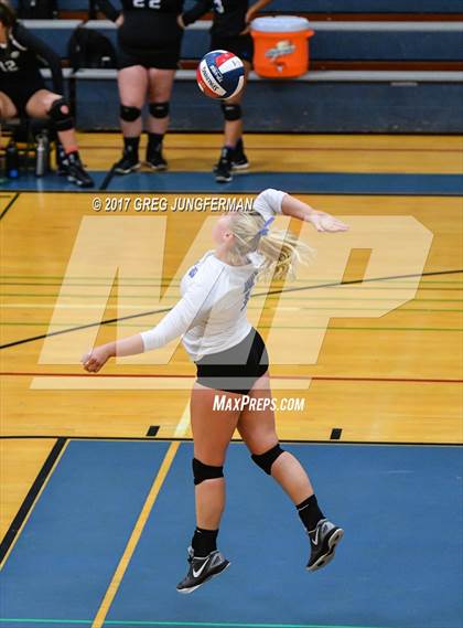 Thumbnail 3 in Hercules @ Analy (CIF NCS D3 Playoffs) photogallery.