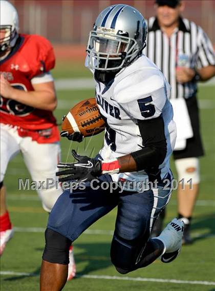 Thumbnail 2 in Gulliver Prep @ Chaminade-Madonna photogallery.