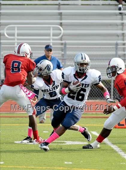Thumbnail 2 in Gulliver Prep @ Chaminade-Madonna photogallery.