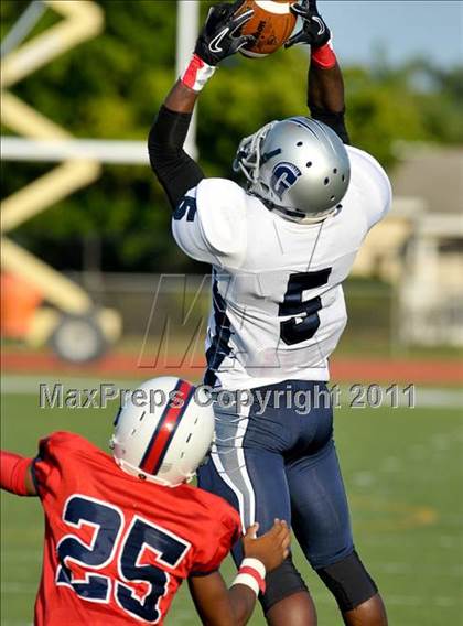 Thumbnail 3 in Gulliver Prep @ Chaminade-Madonna photogallery.
