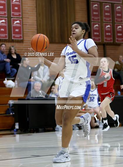 Thumbnail 2 in Foothill vs. South Medford (Sabrina Ionescu Showcase) photogallery.
