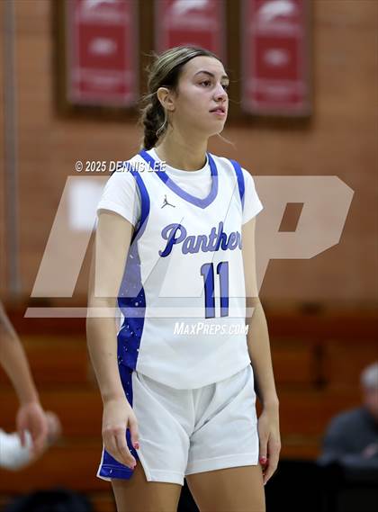 Thumbnail 3 in Foothill vs. South Medford (Sabrina Ionescu Showcase) photogallery.