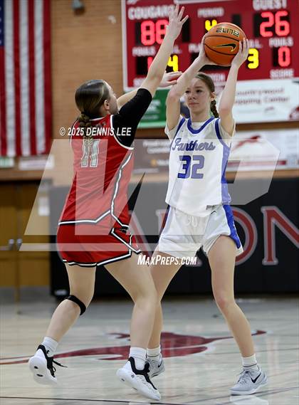 Thumbnail 1 in Foothill vs. South Medford (Sabrina Ionescu Showcase) photogallery.