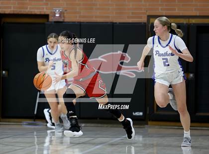 Thumbnail 2 in Foothill vs. South Medford (Sabrina Ionescu Showcase) photogallery.