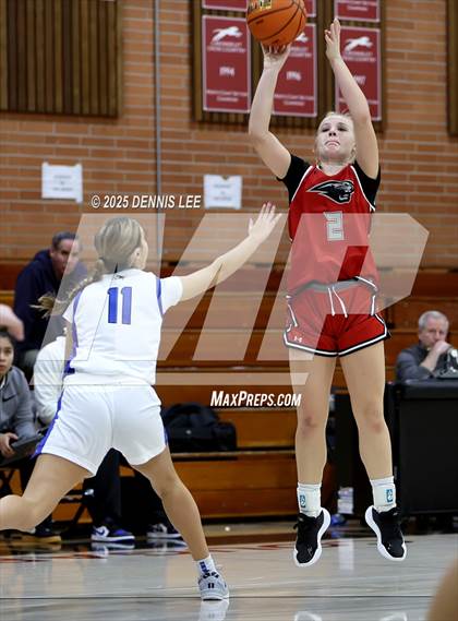 Thumbnail 1 in Foothill vs. South Medford (Sabrina Ionescu Showcase) photogallery.