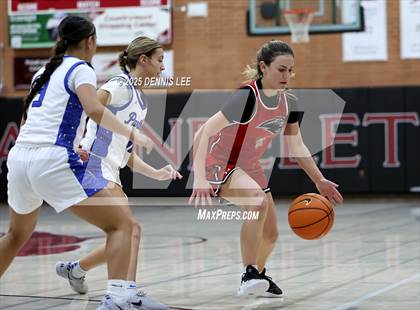 Thumbnail 3 in Foothill vs. South Medford (Sabrina Ionescu Showcase) photogallery.