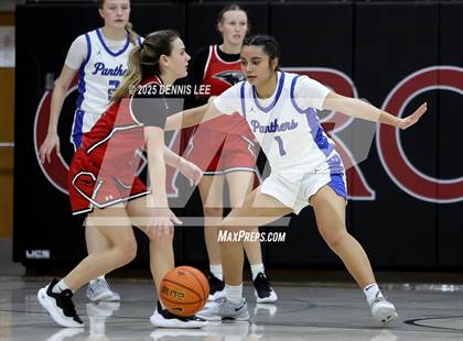 Thumbnail 3 in Foothill vs. South Medford (Sabrina Ionescu Showcase) photogallery.