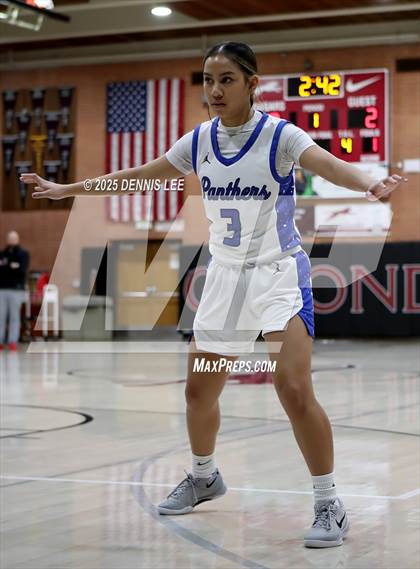 Thumbnail 2 in Foothill vs. South Medford (Sabrina Ionescu Showcase) photogallery.