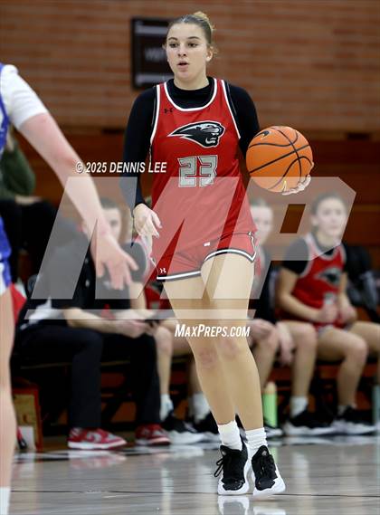 Thumbnail 2 in Foothill vs. South Medford (Sabrina Ionescu Showcase) photogallery.