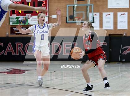 Thumbnail 2 in Foothill vs. South Medford (Sabrina Ionescu Showcase) photogallery.