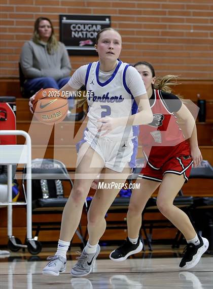 Thumbnail 2 in Foothill vs. South Medford (Sabrina Ionescu Showcase) photogallery.