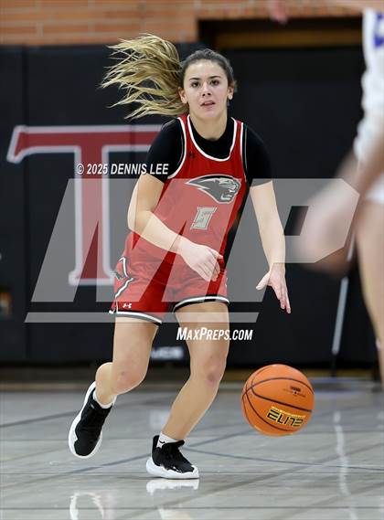 Thumbnail 3 in Foothill vs. South Medford (Sabrina Ionescu Showcase) photogallery.