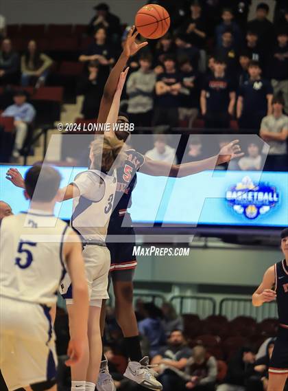 Thumbnail 3 in Byram Hills vs. Pearl River (NYSPHSAA Section 1 Class A Semifinal) photogallery.