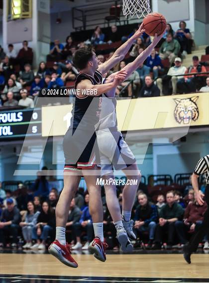 Thumbnail 3 in Byram Hills vs. Pearl River (NYSPHSAA Section 1 Class A Semifinal) photogallery.