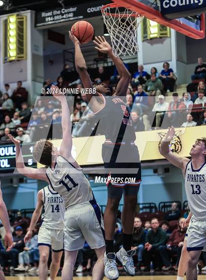 Thumbnail 3 in Byram Hills vs. Pearl River (NYSPHSAA Section 1 Class A Semifinal) photogallery.