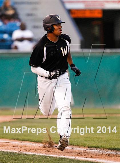Thumbnail 3 in Menlo-Atherton vs. Wilcox (CIF CCS D1 Semifinal Playoff) photogallery.