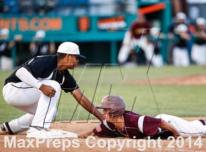 Thumbnail 1 in Menlo-Atherton vs. Wilcox (CIF CCS D1 Semifinal Playoff) photogallery.