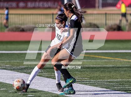 Thumbnail 3 in Glendora vs. Covina photogallery.