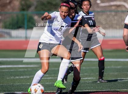 Thumbnail 3 in Glendora vs. Covina photogallery.