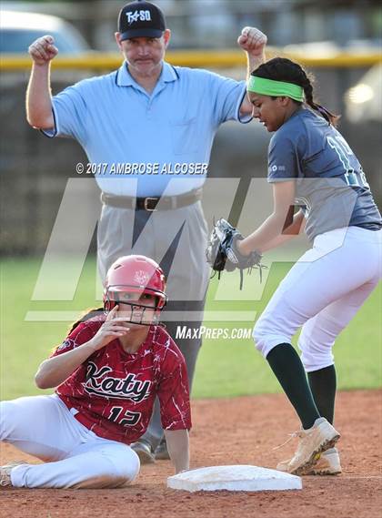 Thumbnail 1 in Katy @ Mayde Creek photogallery.
