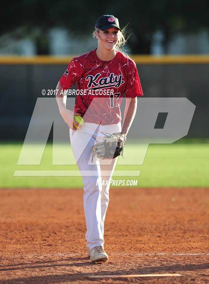 Thumbnail 3 in Katy @ Mayde Creek photogallery.