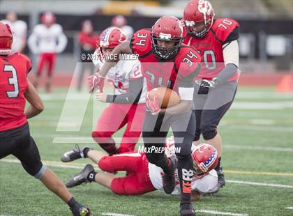 Thumbnail 3 in Othello vs Steilacoom (WIAA 2A 1st Round) photogallery.