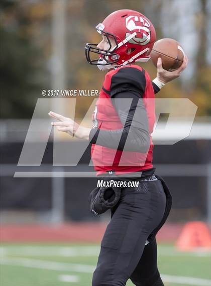 Thumbnail 3 in Othello vs Steilacoom (WIAA 2A 1st Round) photogallery.