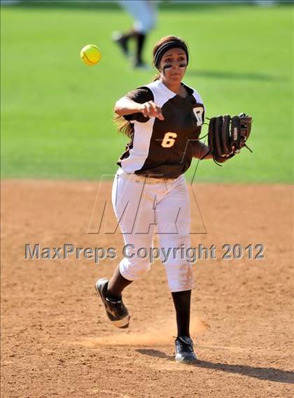 Thumbnail 2 in Chino vs. Don Lugo (CIF SS D2 Final) photogallery.