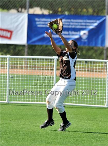 Thumbnail 2 in Chino vs. Don Lugo (CIF SS D2 Final) photogallery.