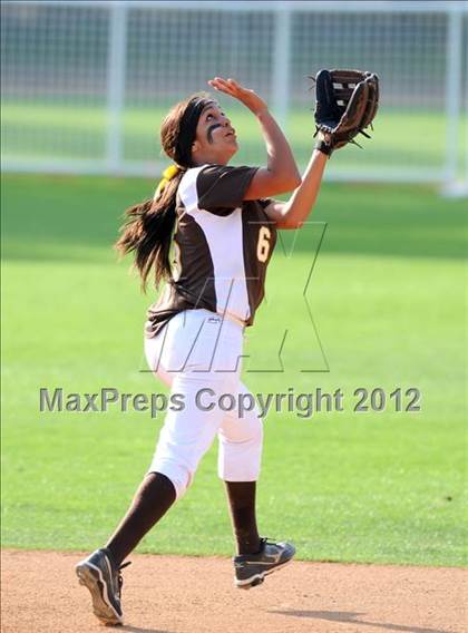 Thumbnail 2 in Chino vs. Don Lugo (CIF SS D2 Final) photogallery.
