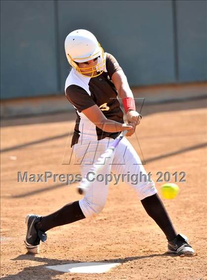 Thumbnail 2 in Chino vs. Don Lugo (CIF SS D2 Final) photogallery.