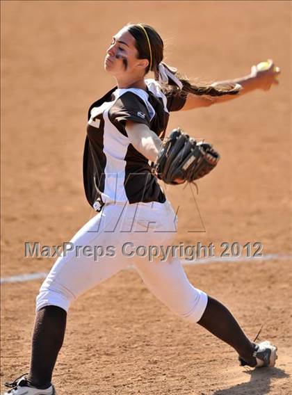 Thumbnail 3 in Chino vs. Don Lugo (CIF SS D2 Final) photogallery.