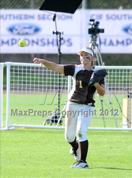 Thumbnail 3 in Chino vs. Don Lugo (CIF SS D2 Final) photogallery.