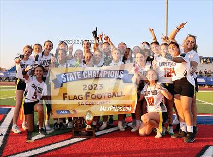 Thumbnail 1 in Campo Verde (AIA 5A Final Awards) photogallery.