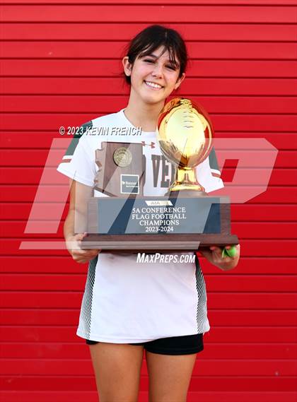 Thumbnail 1 in Campo Verde (AIA 5A Final Awards) photogallery.