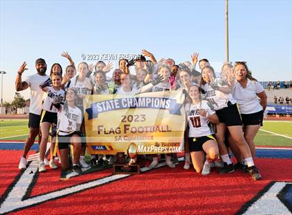 Thumbnail 2 in Campo Verde (AIA 5A Final Awards) photogallery.