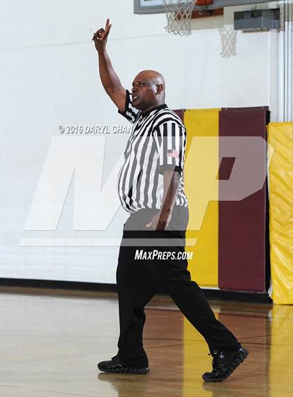 Thumbnail 1 in Arcadia vs. Thousand Oaks photogallery.