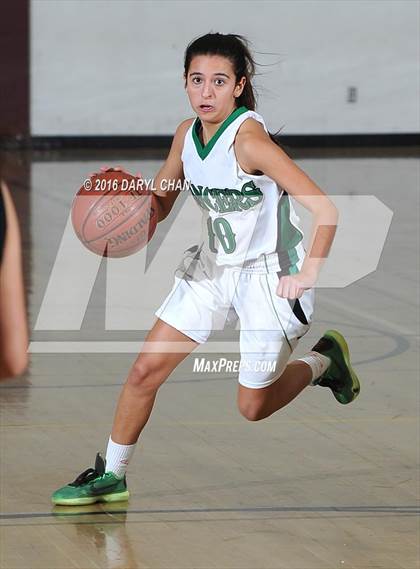 Thumbnail 2 in Arcadia vs. Thousand Oaks photogallery.