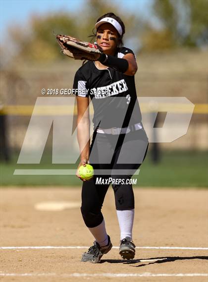 Thumbnail 1 in Lamar vs. Meeker (CHSAA 3A 1st Round Playoff) photogallery.