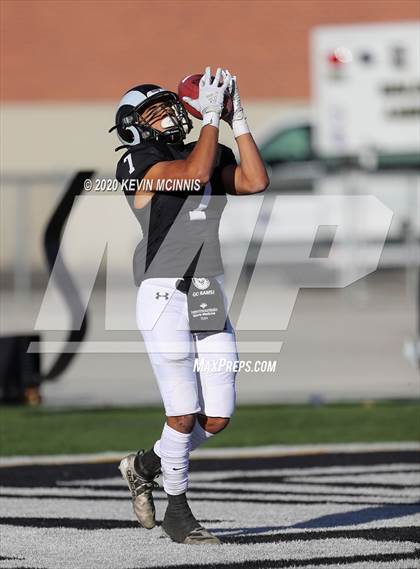 Thumbnail 2 in Highland vs. Spanish Fork photogallery.
