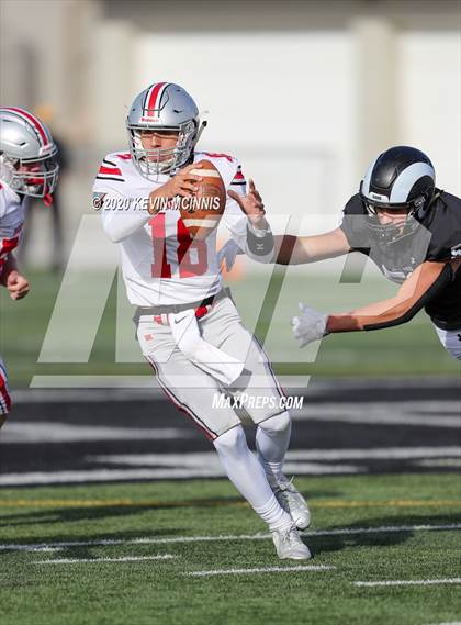 Thumbnail 2 in Highland vs. Spanish Fork photogallery.