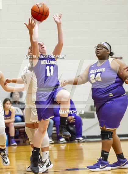 Thumbnail 1 in Ascension Catholic @ E.D. White photogallery.
